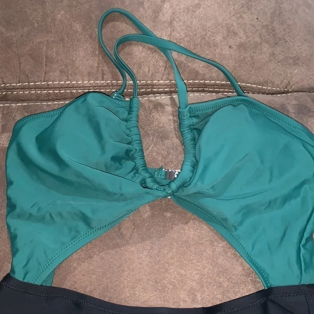 Cupshe women cutout